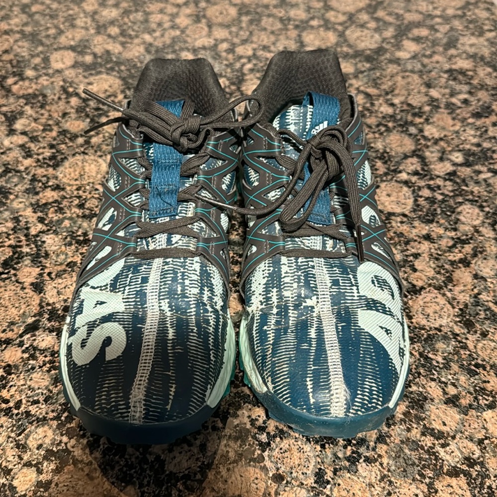 Adidas women’s Sneakers